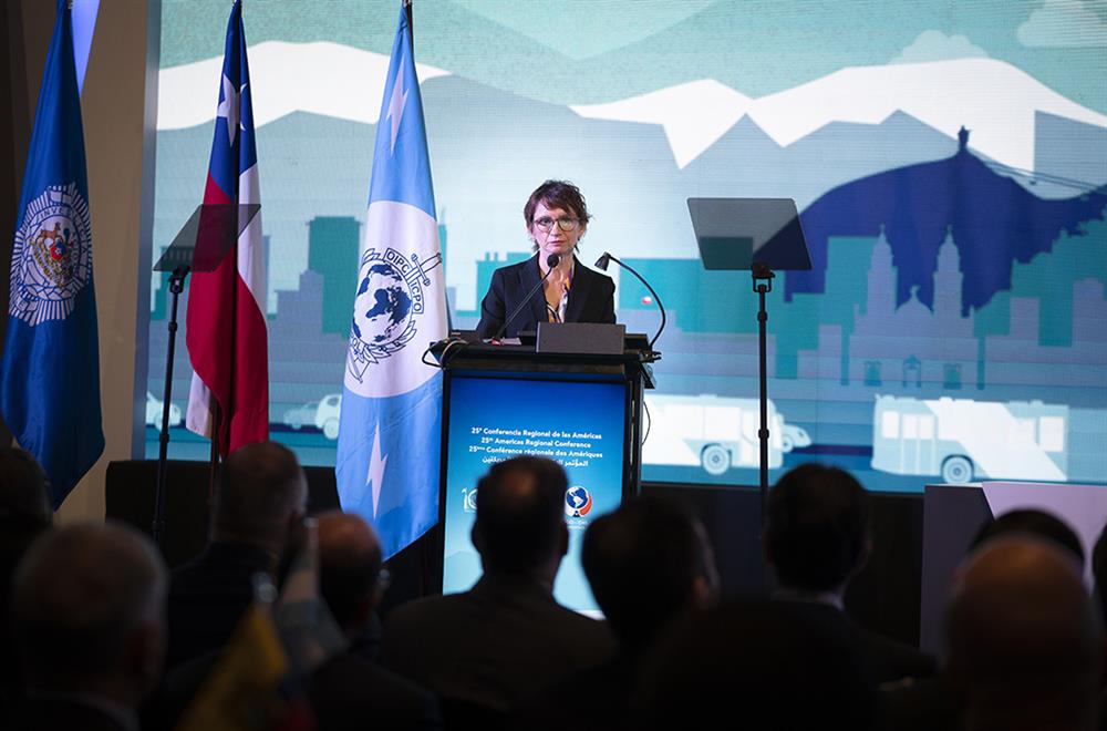 Bà Carolina Toha Morales phát biểu tại Lễ khai mạc Hội nghị.