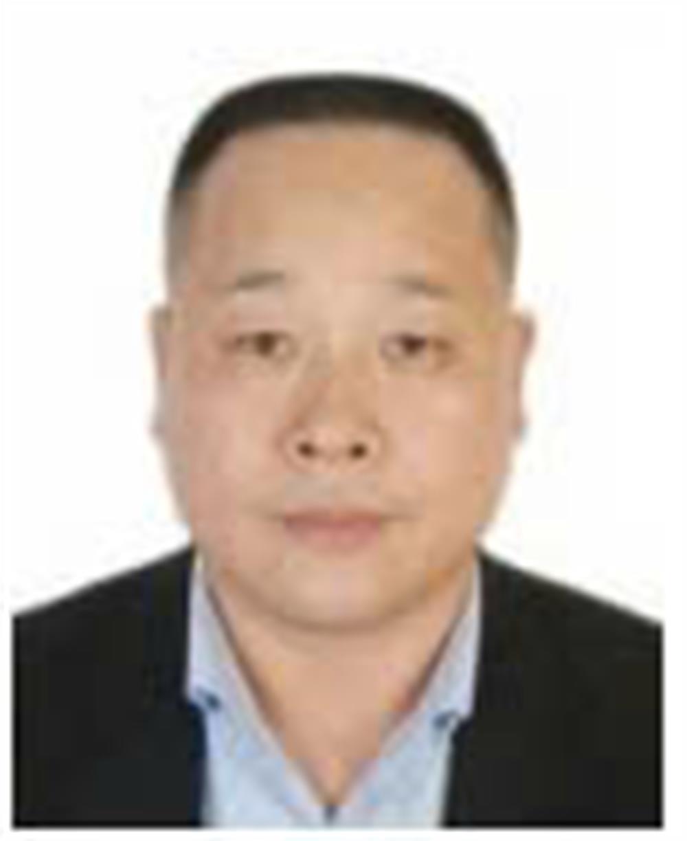 Đối tượng truy nã Chen Rizhi.