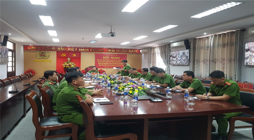 Toàn cảnh Hội nghị tại Trung tâm chỉ huy tác chiến Công an tỉnh.