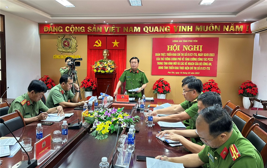 Đồng chí Đại tá Nguyễn Thái Hoàng - Phó Giám đốc Công an tỉnh kết luận tại Hội nghị