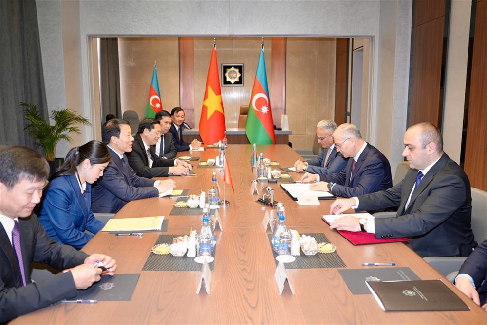Bộ trưởng Lương Tam Quang hội đàm với Giám đốc Cơ quan An ninh Azerbaijan Ali Naghiyev.