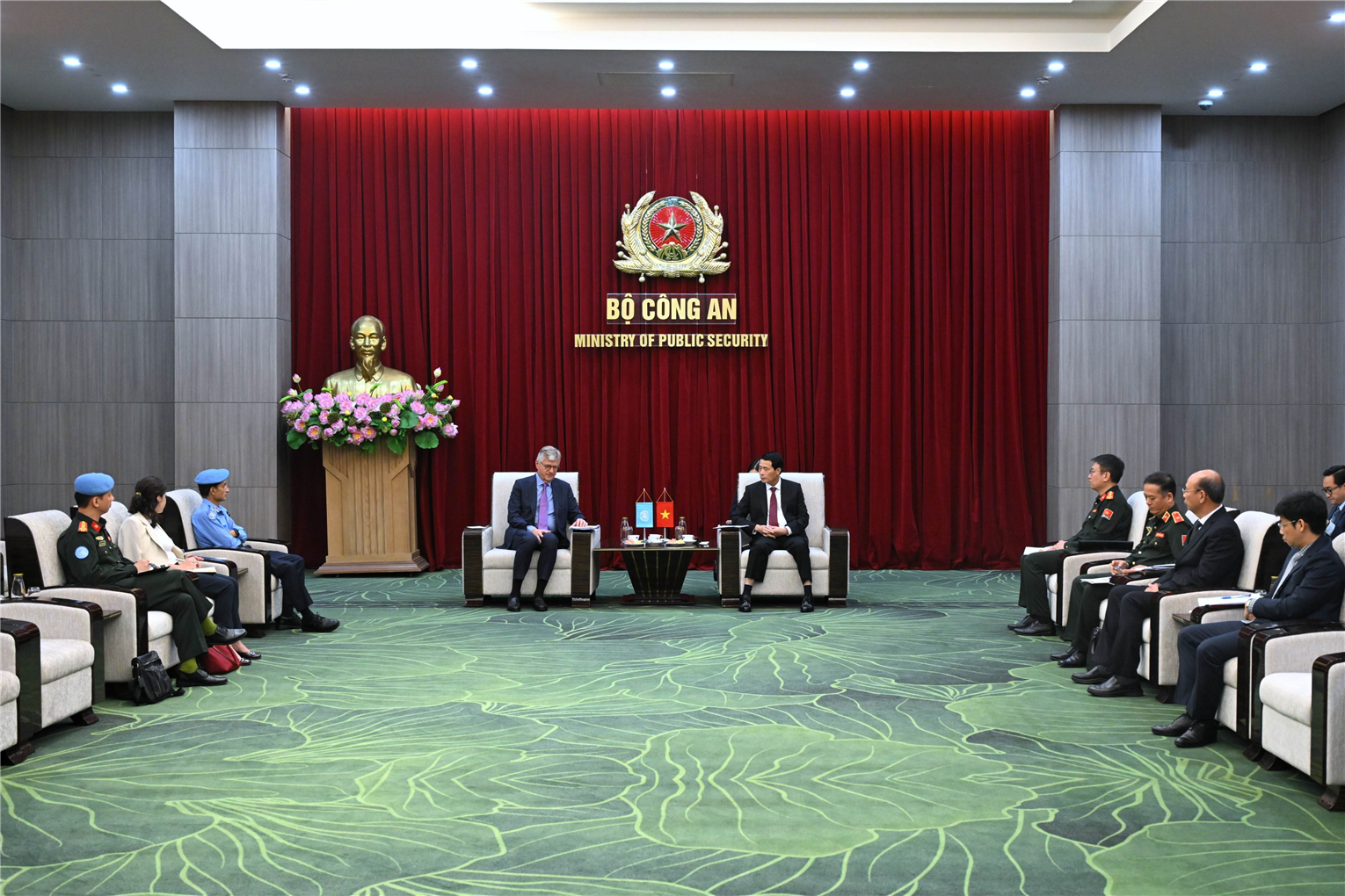 Quang cảnh buổi tiếp.
