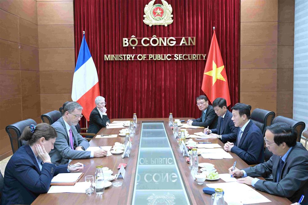 Quang cảnh buổi tiếp.