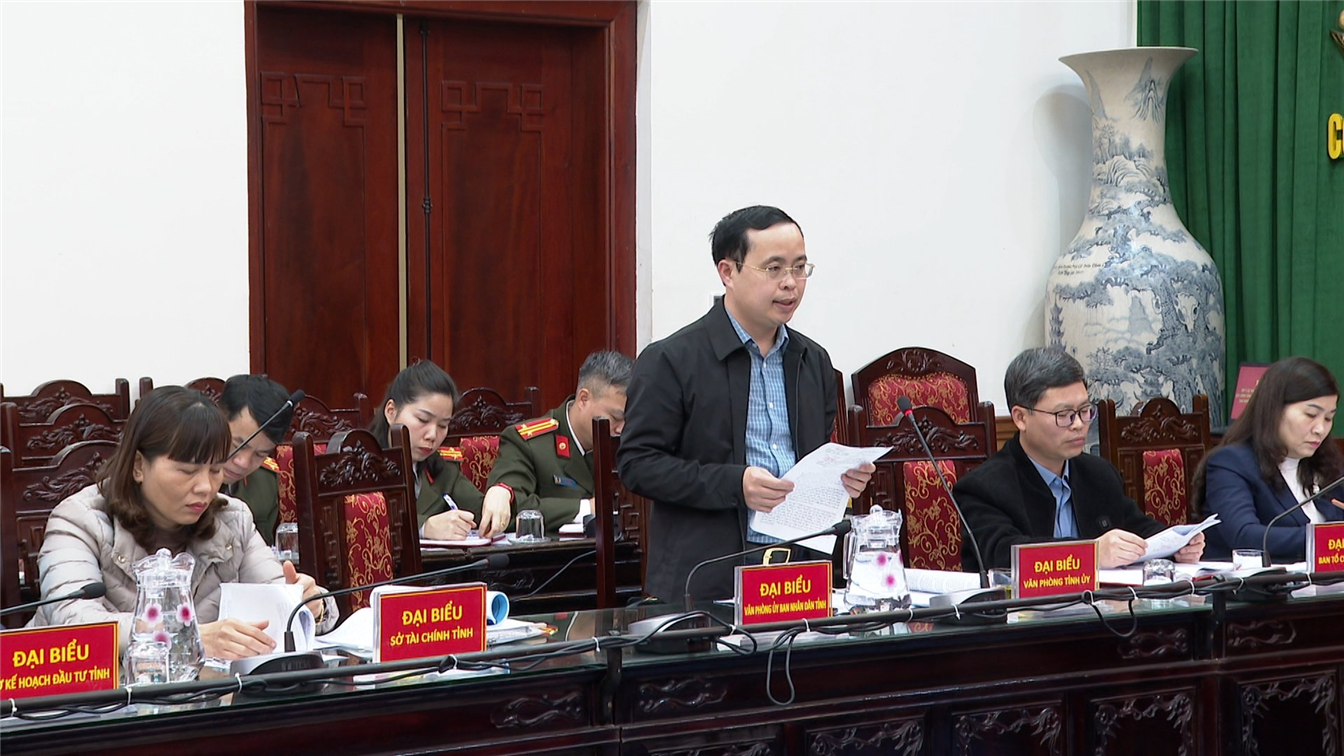Các đại biểu phát biểu tại Hội nghị.