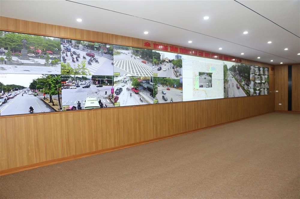 Hệ thống camera giám sát an ninh.