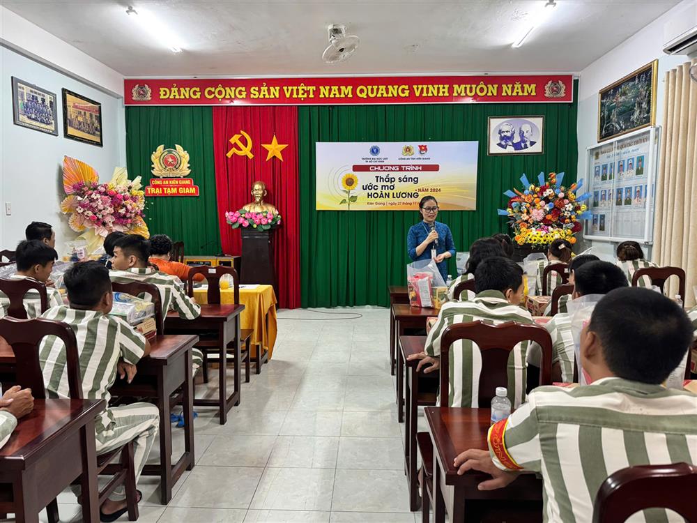Toàn cảnh chương trình.