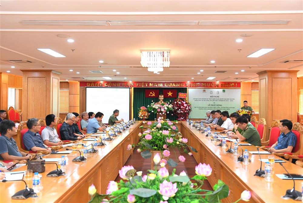 Toàn cảnh Hội nghị.