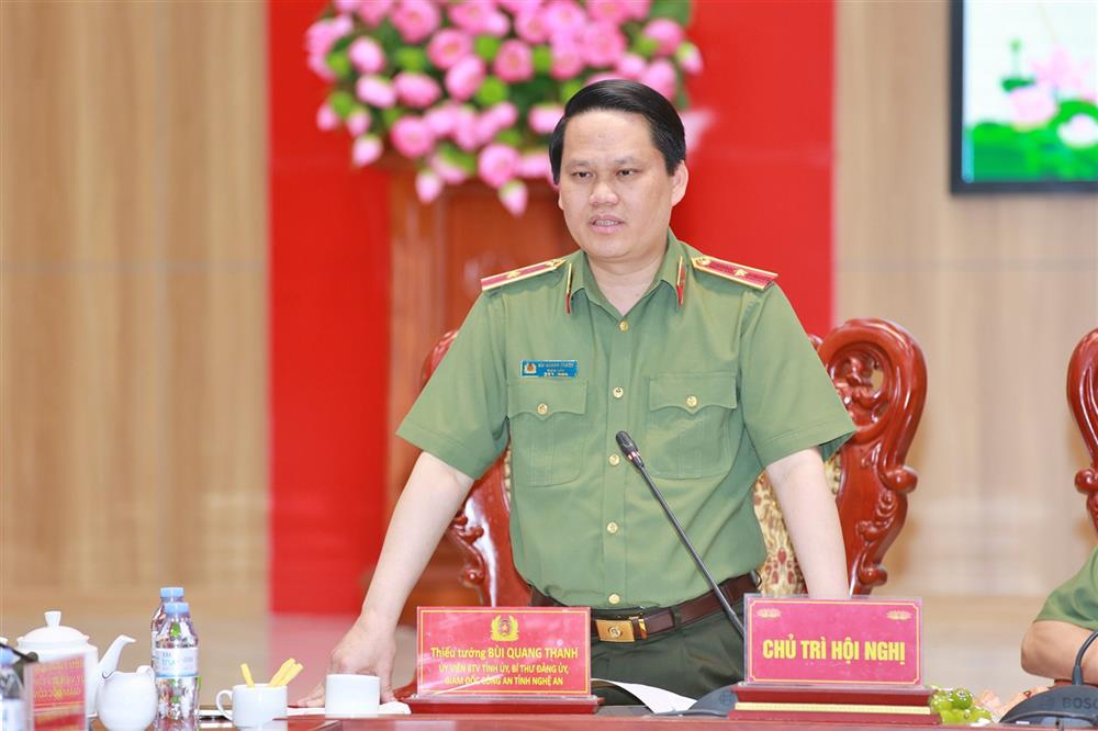 Thiếu tướng Bùi Quang Thanh, Giám đốc Công an tỉnh Nghệ An phát biểu tại Hội nghị.