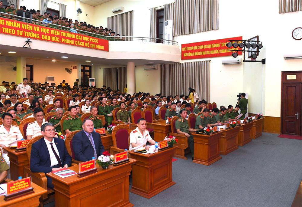 Toàn cảnh Lễ khai giảng.
