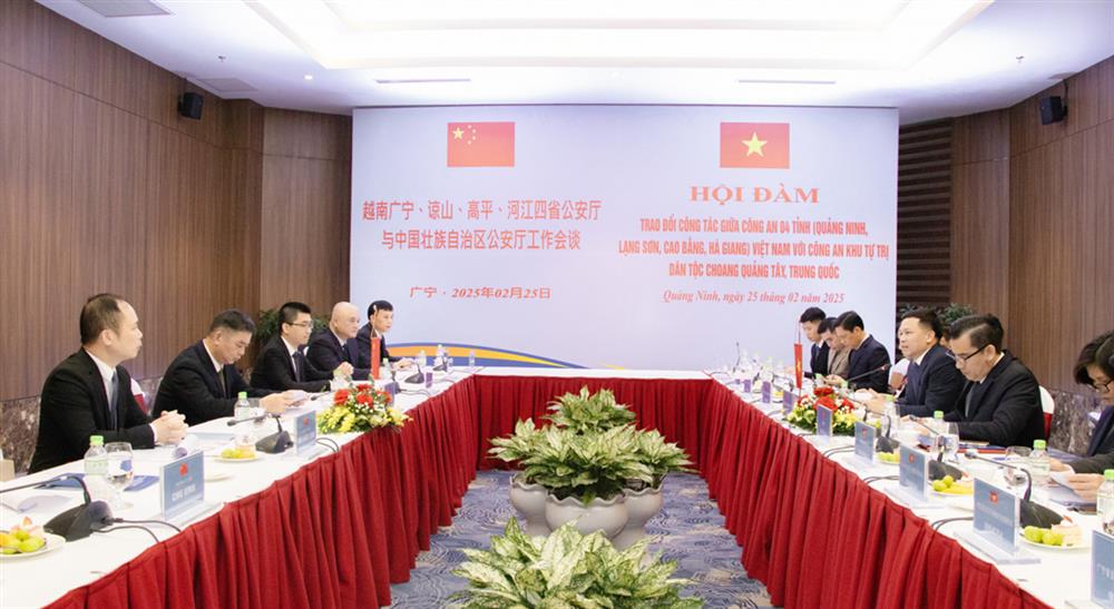 Toàn cảnh Hội đàm.