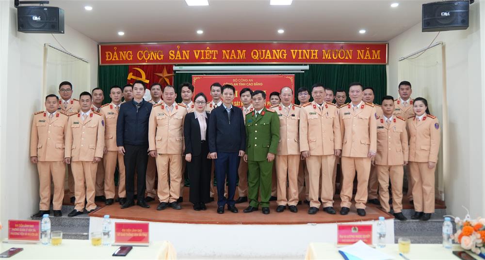 Cán bộ, chiến sĩ Công an tỉnh Cao Bằng dự Lớp tập huấn.