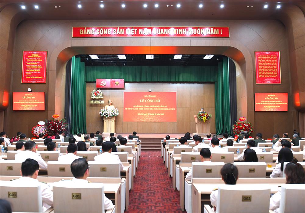 Toàn cảnh buổi Lễ. 