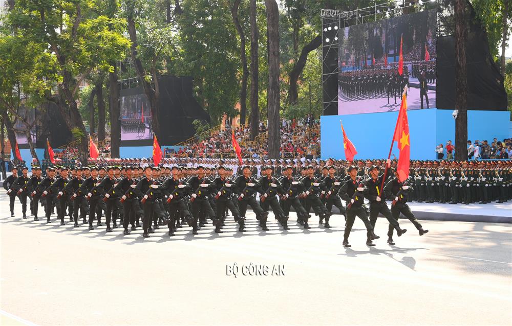 Lực lượng Cảnh sát cơ động dự bị chiến đấu.