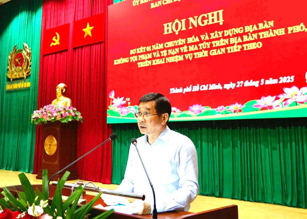 Đồng chí Dương Ngọc Hải, Phó Chủ tịch Thường trực Ủy ban nhân dân TP. Hồ Chí Minh phát biểu chỉ đạo tại Hội nghị..