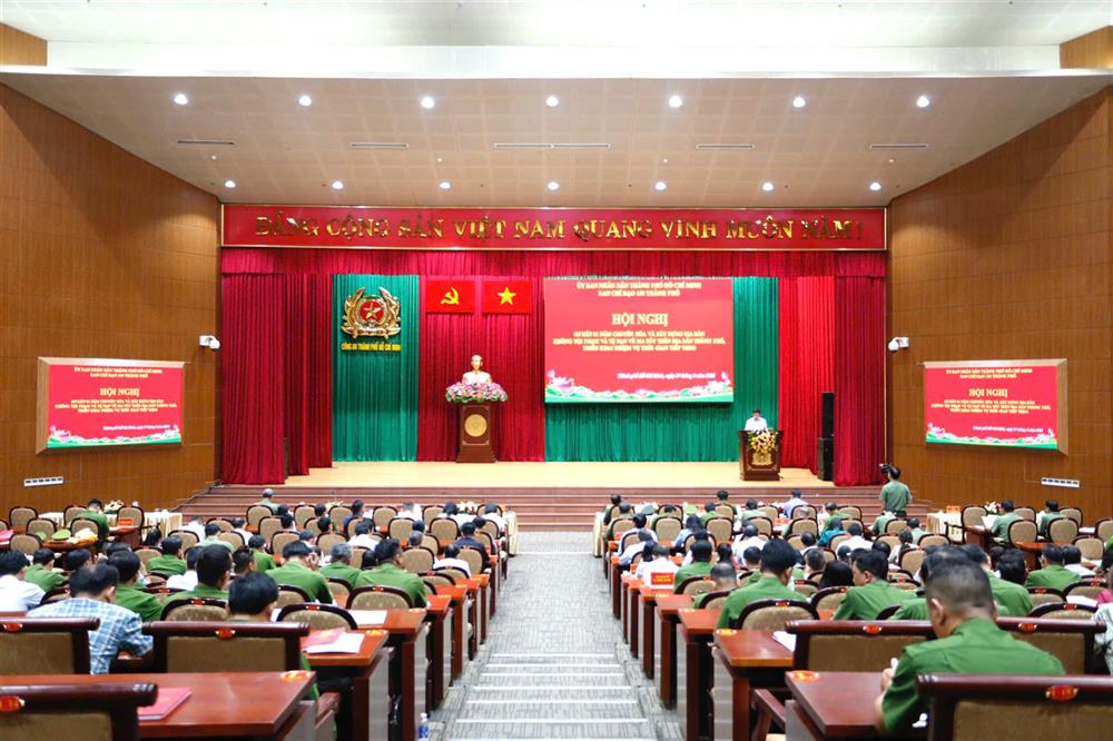 Toàn cảnh Hội nghị.