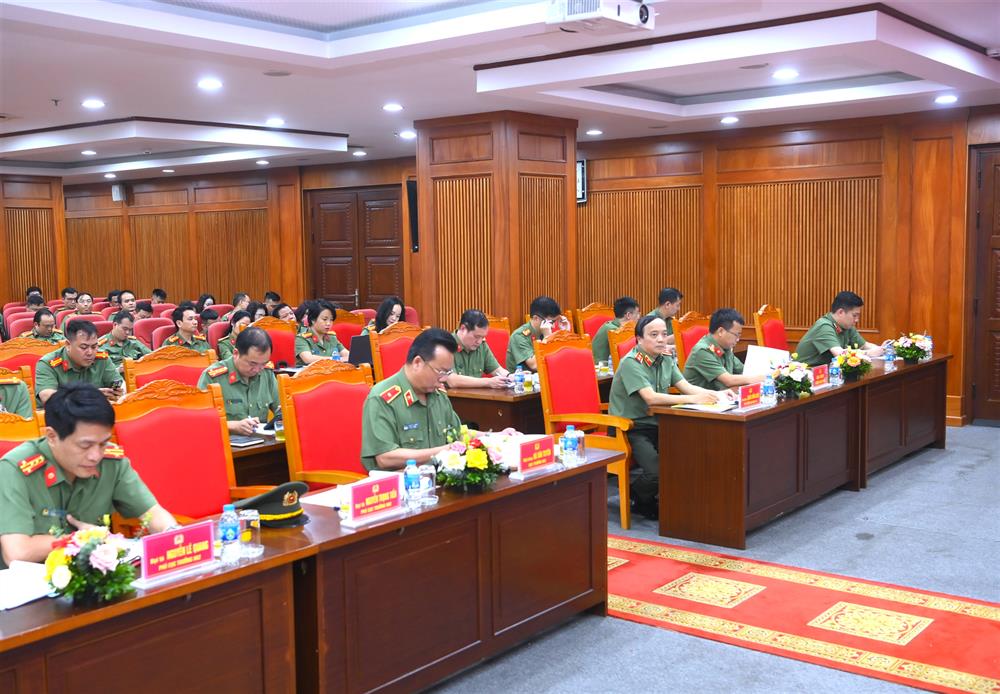 Toàn cảnh Hội nghị.