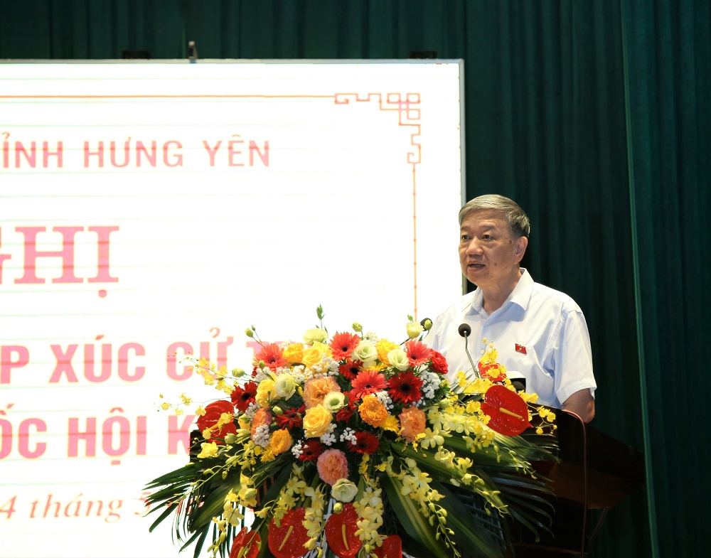 Bộ trưởng Tô Lâm phát biểu tại buổi tiếp xúc.