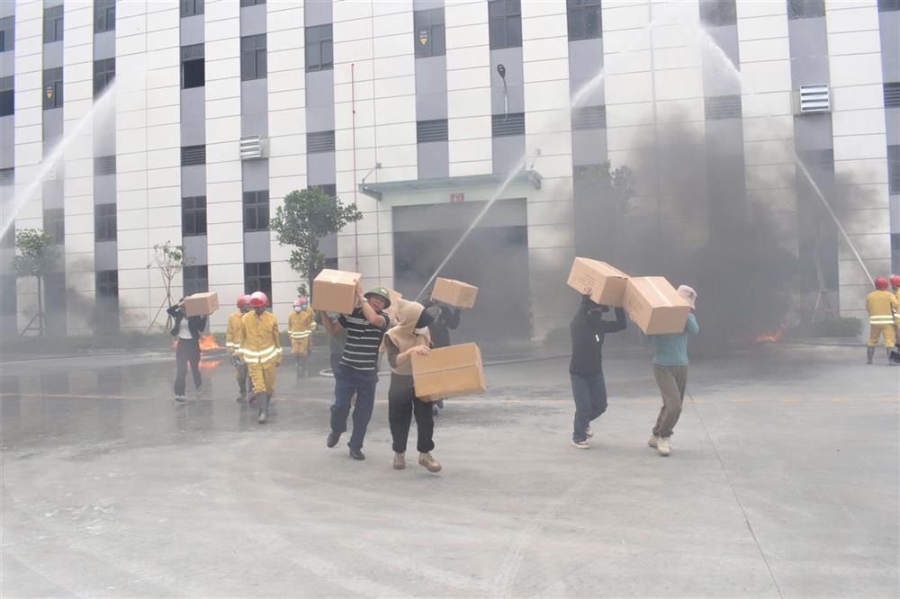 Một số hình ảnh diễn tập của các lực lượng.