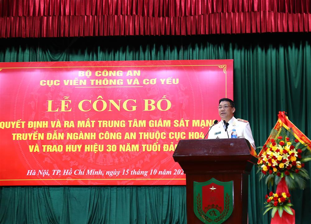 Thiếu tướng Lê Khắc Thuyết phát biểu tại buổi Lễ.