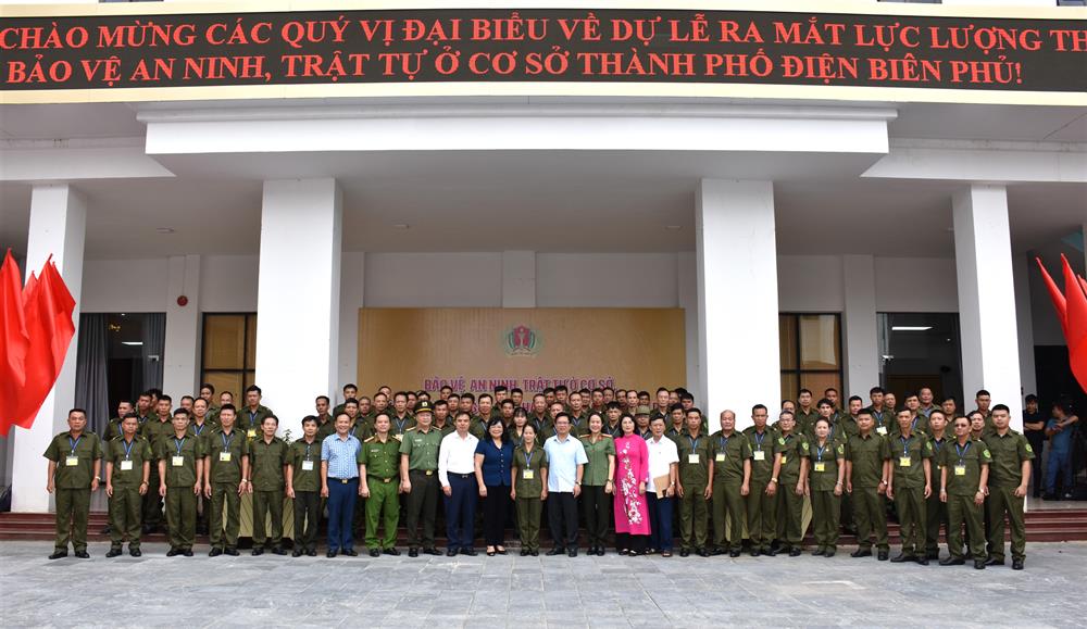 Đại biểu dự lễ ra mắt Lực lượng ANTT ở cơ sở.
