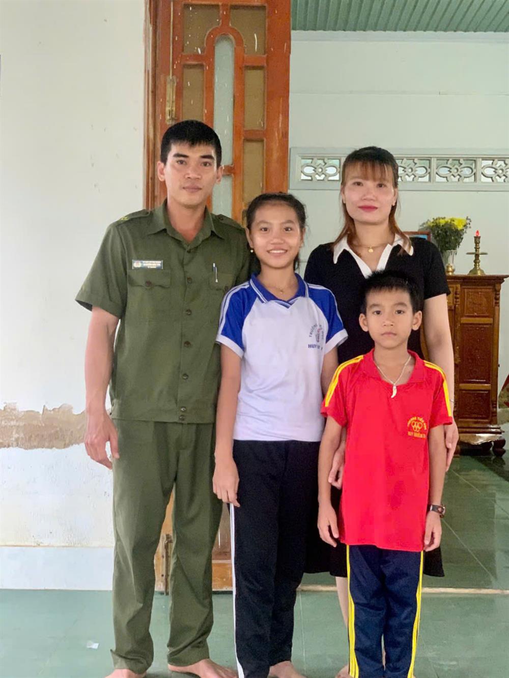 Gia đình đồng chí Nguyễn Đắc Tài.