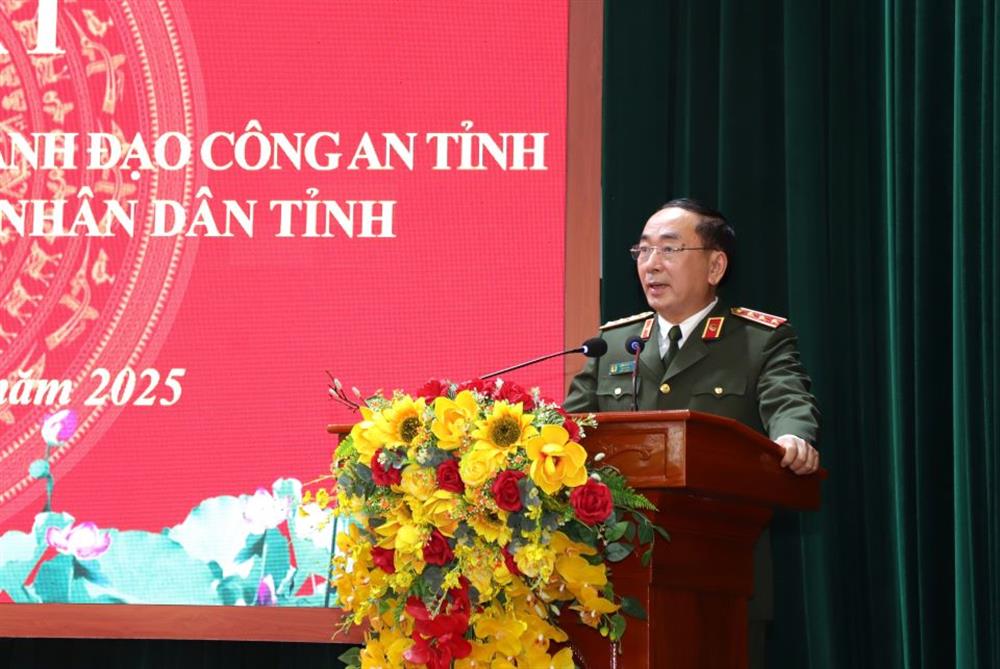 Thứ trưởng Trần Quốc Tỏ phát biểu tại buổi gặp mặt.