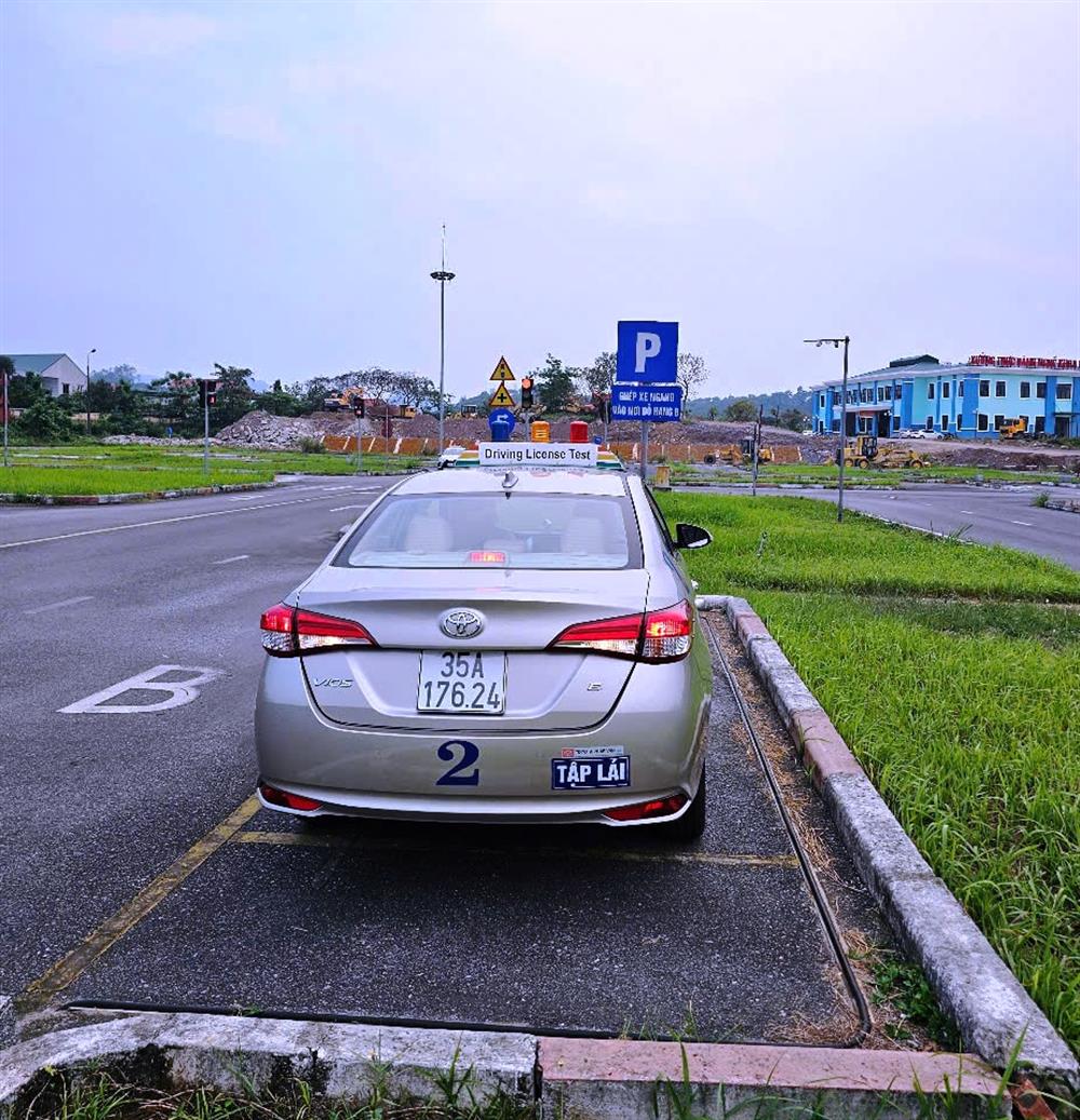 Một số hình ảnh tại kỳ sát hạch.
