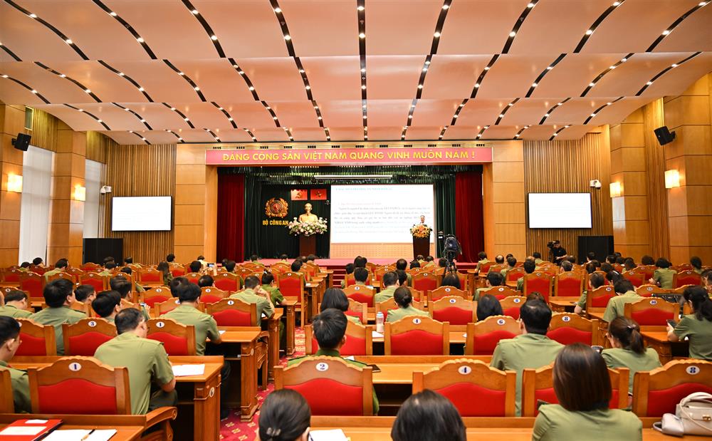 Toàn cảnh Hội nghị.