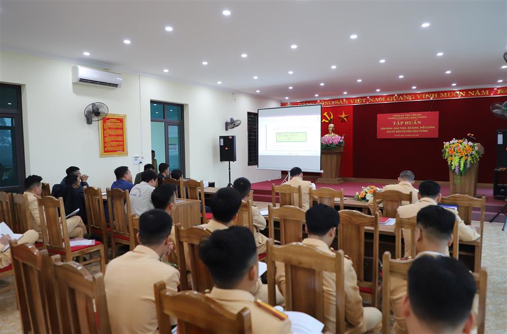 Toàn cảnh lớp tập huấn.