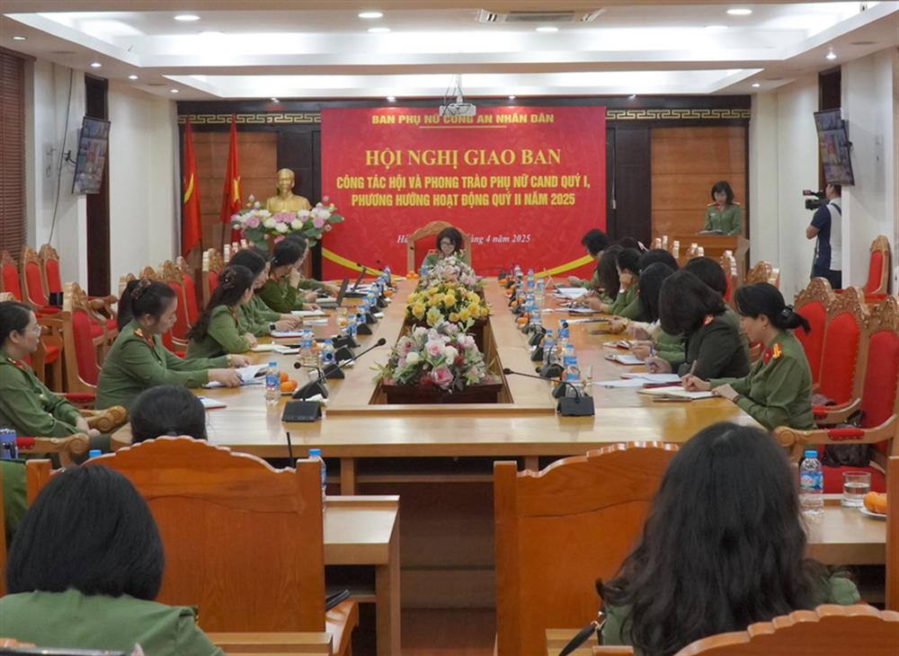 Các đại biểu dự Hội nghị.