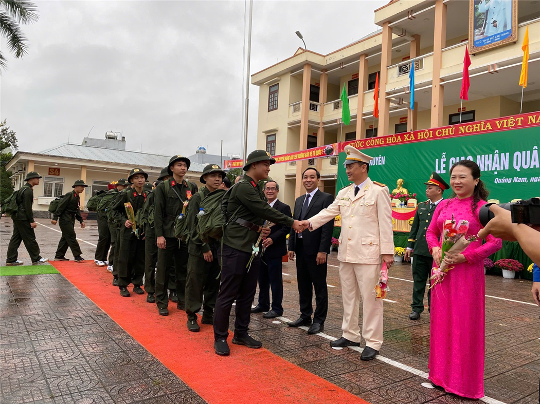 Quảng Nam:Công an Quảng Nam đã tuyển chọn 370 thanh niên đủ điều kiện thực hiện nghĩa vụ tham gia CAND.