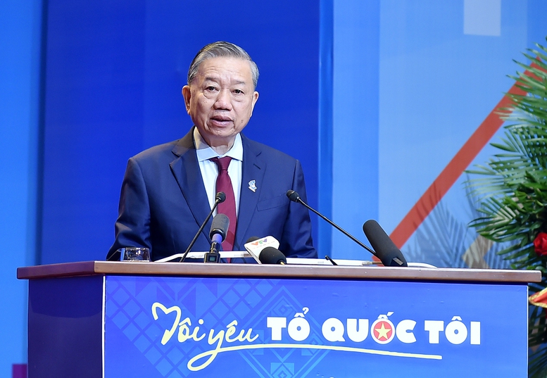 Tổng Bí thư Tô Lâm phát biểu tại phiên trọng thể Đại hội đại biểu toàn quốc Hội Liên hiệp Thanh niên Việt Nam khóa IX, nhiệm kỳ 2024-2029 vào tháng 12/2024.