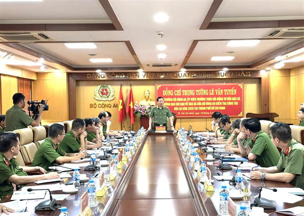 Toàn cảnh buổi kiểm tra.