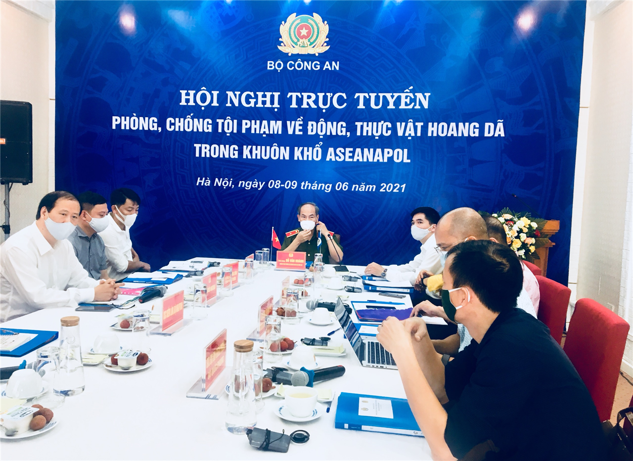 Toàn cảnh Hội nghị trực tuyến tại Hà Nội.