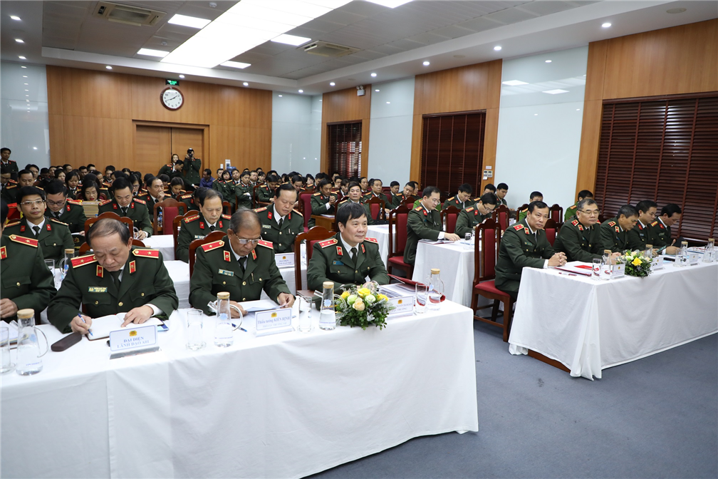 Toàn cảnh Hội nghị.