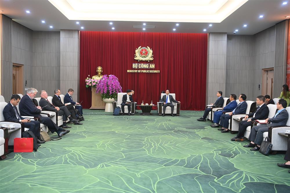 Toàn cảnh buổi tiếp.