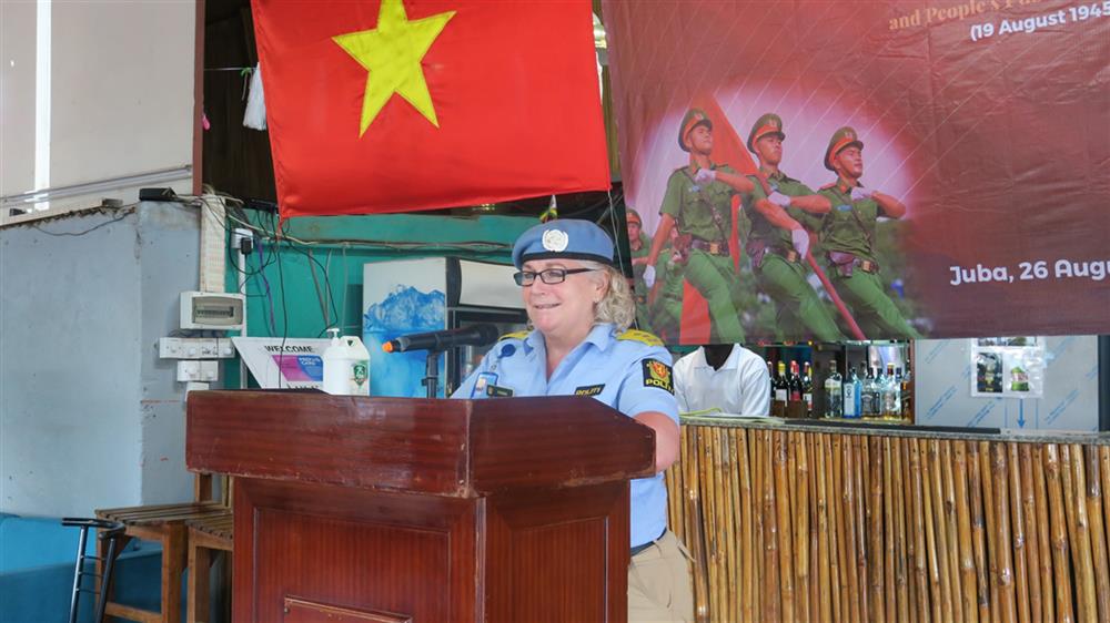 Bà Christine Fossen, Tư lệnh cảnh sát Liên Hợp Quốc tại UNMISS phát biểu tại buổi Lễ.