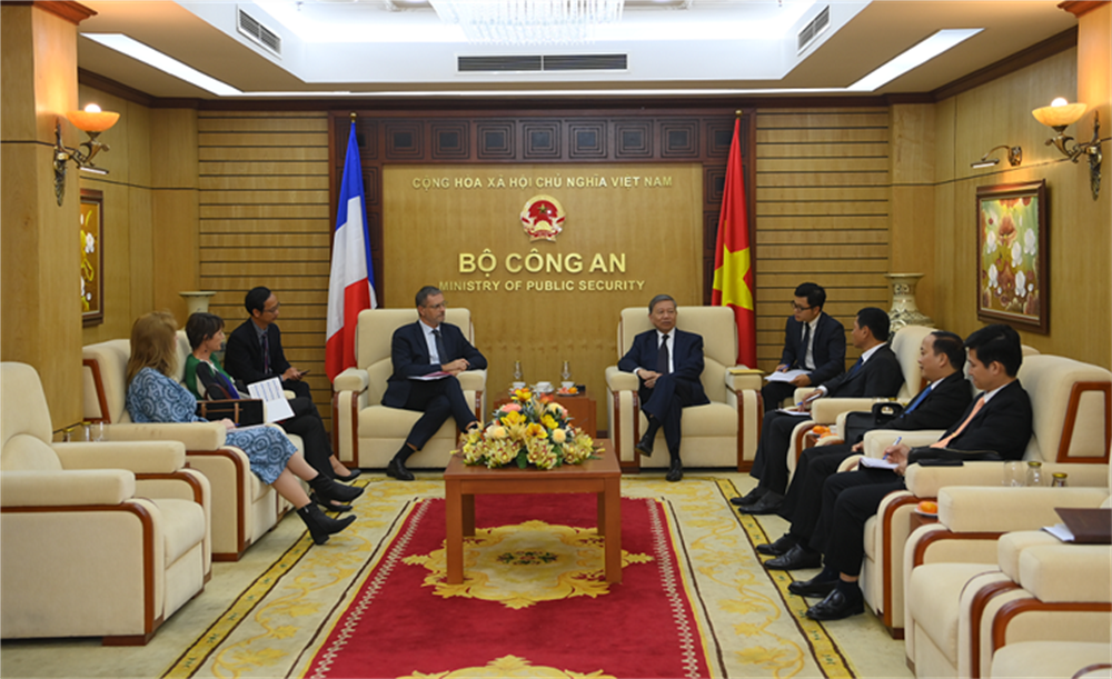 Toàn cảnh buổi tiếp.