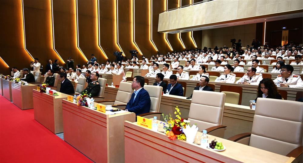 Các đại biểu tham dự sự kiện.