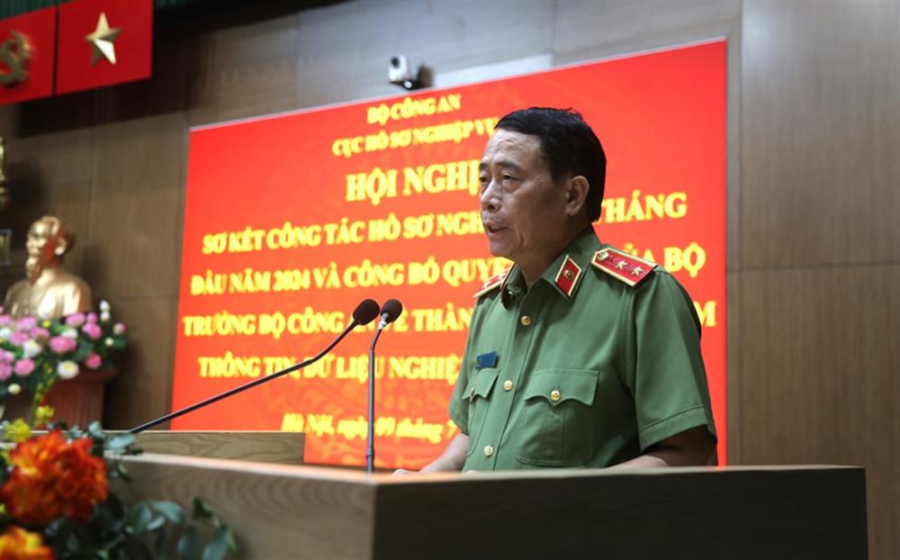 Thứ trưởng Lê Quốc Hùng phát biểu chỉ đạo tại Hội nghị.
