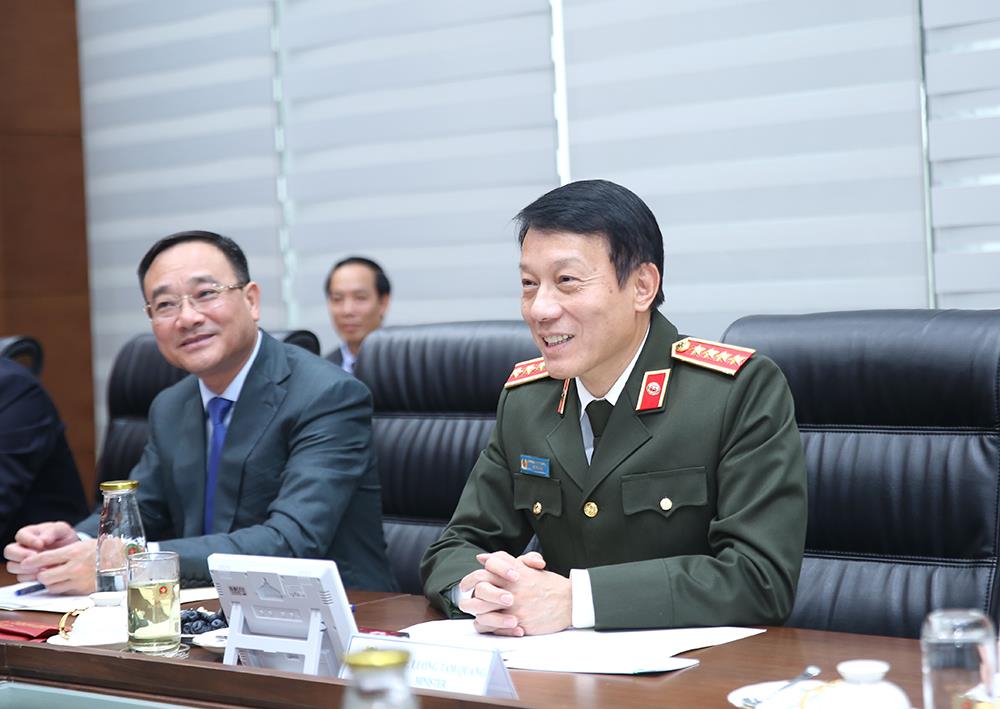 Bộ trưởng Lương Tam Quang phát biểu tại buổi tiếp.