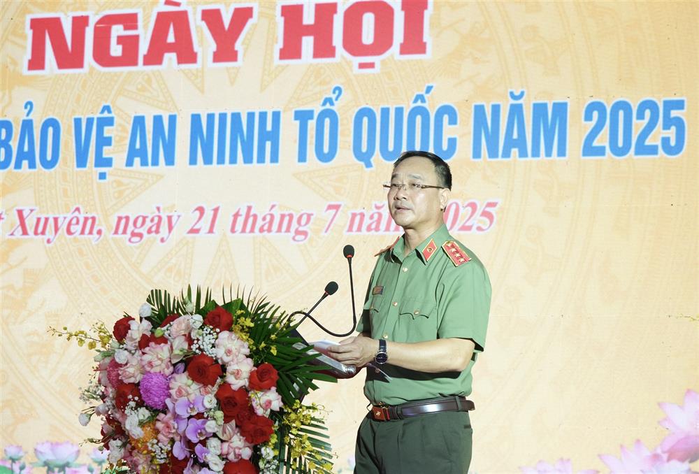 Thượng tướng Phạm Thế Tùng - Thứ trưởng Bộ Công an phát biểu.